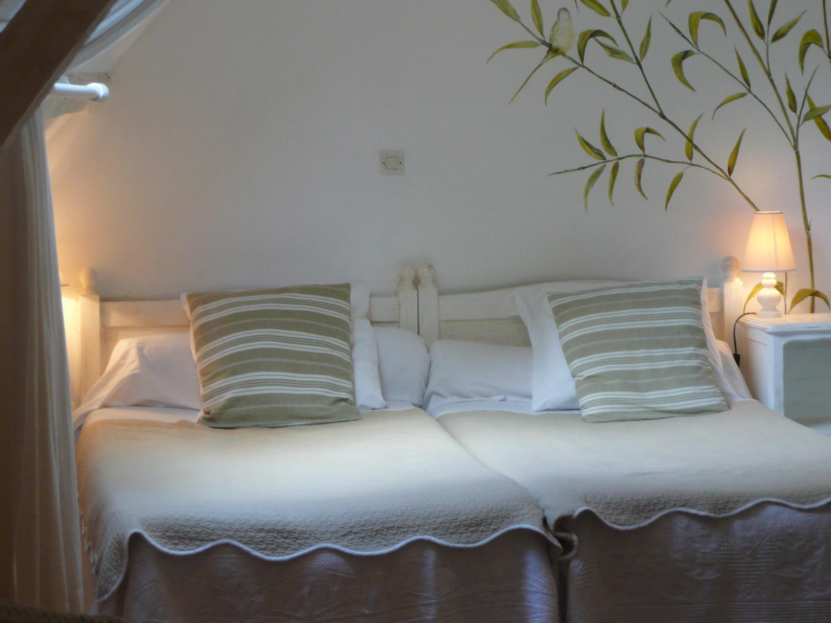 Bed and Breakfast Manoir De Bois En Ardres Номер фото