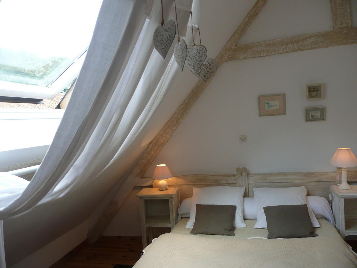 Bed and Breakfast Manoir De Bois En Ardres Номер фото